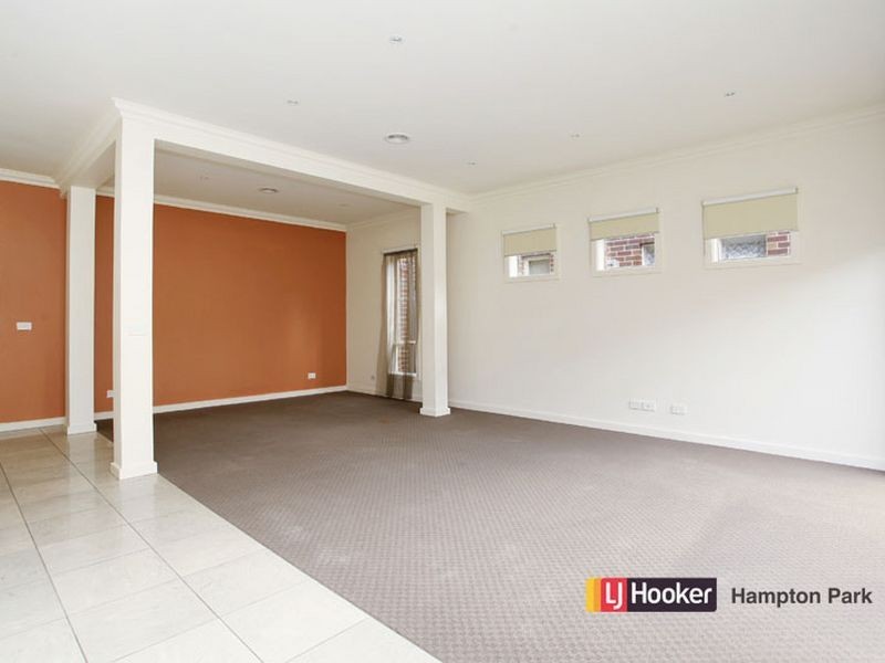 24 Tilbavale Close, Hallam VIC 3803