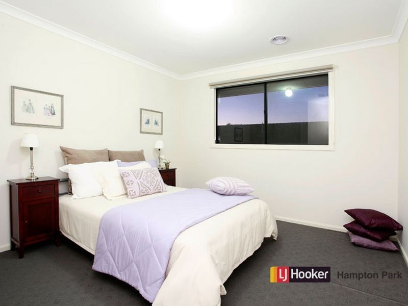 6 Viewgrand Drive, Berwick VIC 3806