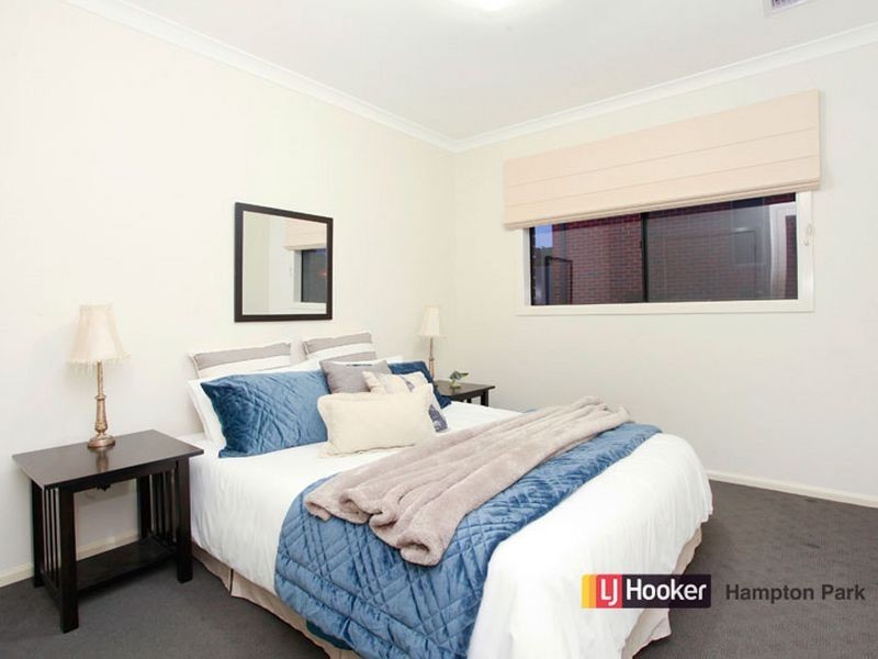 6 Viewgrand Drive, Berwick VIC 3806