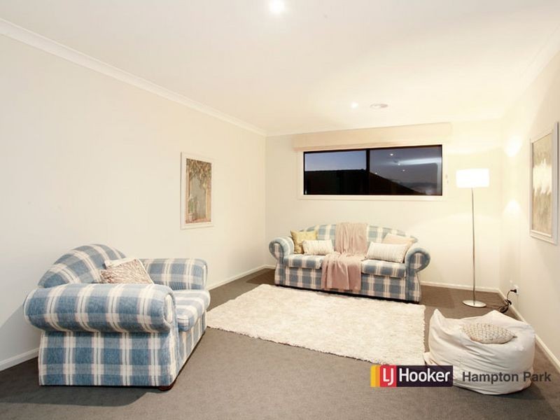 6 Viewgrand Drive, Berwick VIC 3806