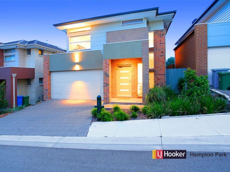 28 Barrier Reef Circuit, Endeavour Hills VIC 3802
