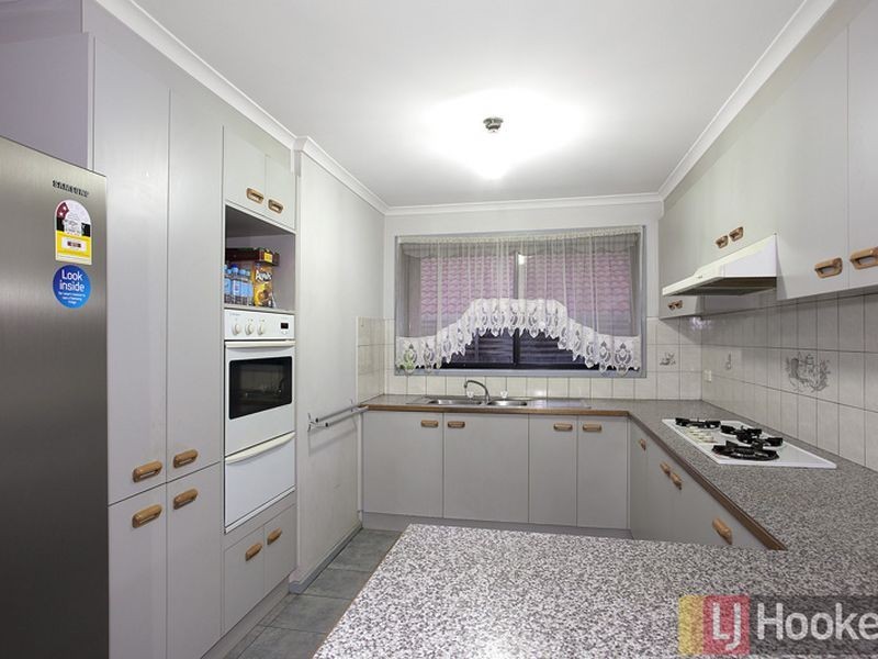 20 Tomasetti Crescent, Narre Warren VIC 3805