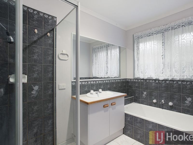 20 Tomasetti Crescent, Narre Warren VIC 3805
