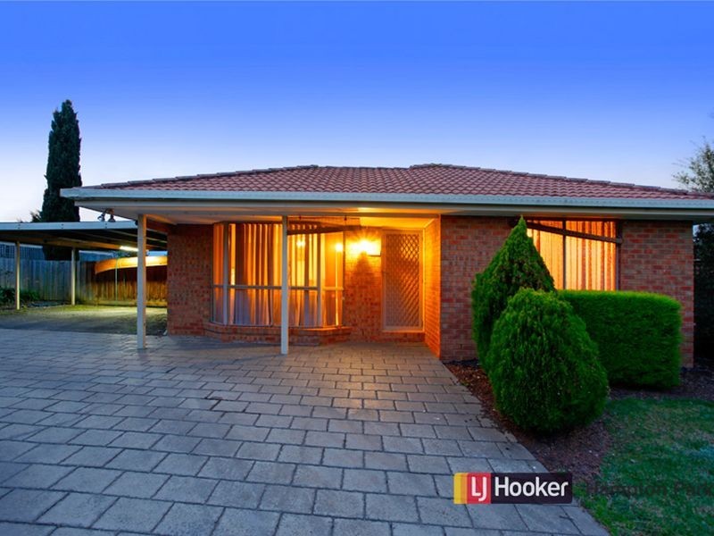6 Oregon Court, Narre Warren South VIC 3805