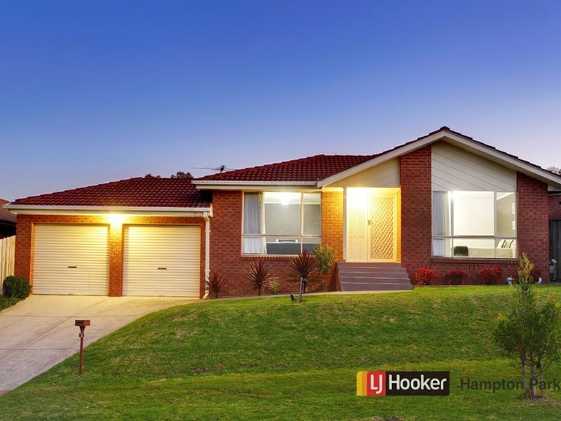 47 Justin Circuit, Hampton Park VIC 3976
