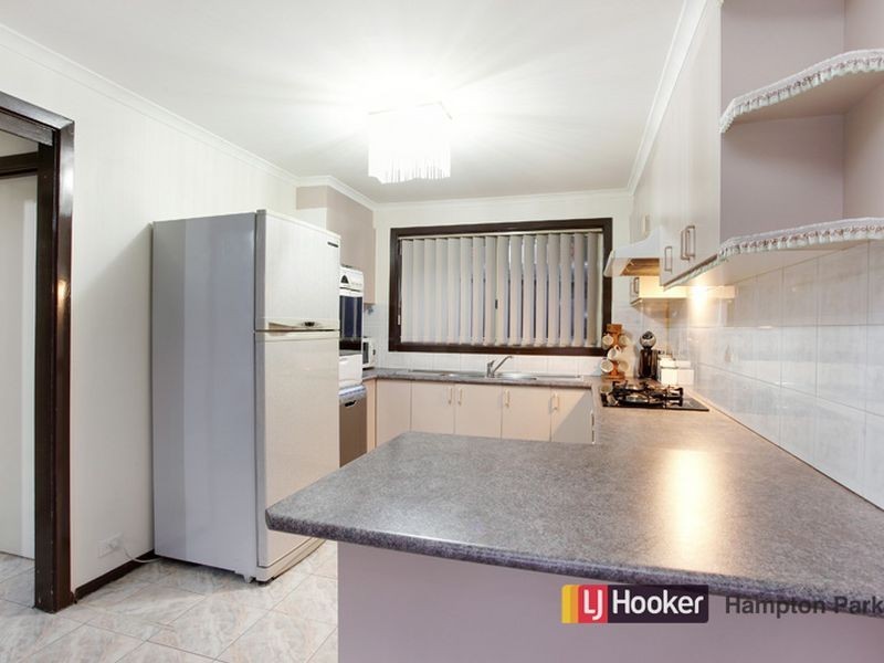 47 Justin Circuit, Hampton Park VIC 3976