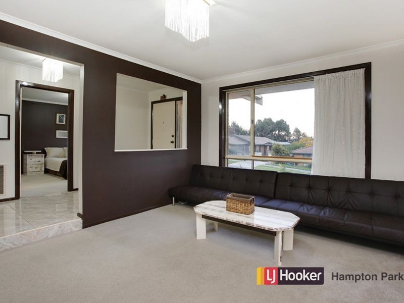 47 Justin Circuit, Hampton Park VIC 3976