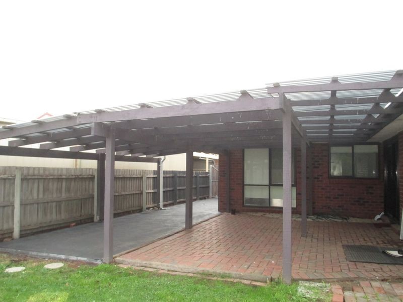 21 Fleetwood Drive, Narre Warren VIC 3805