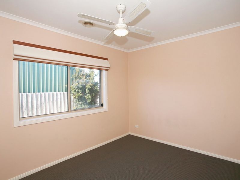 11 Pevensey Drive, Narre Warren South VIC 3805