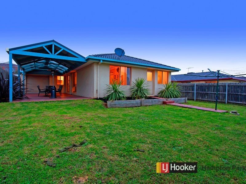 5 Rochford Place, Narre Warren South VIC 3805