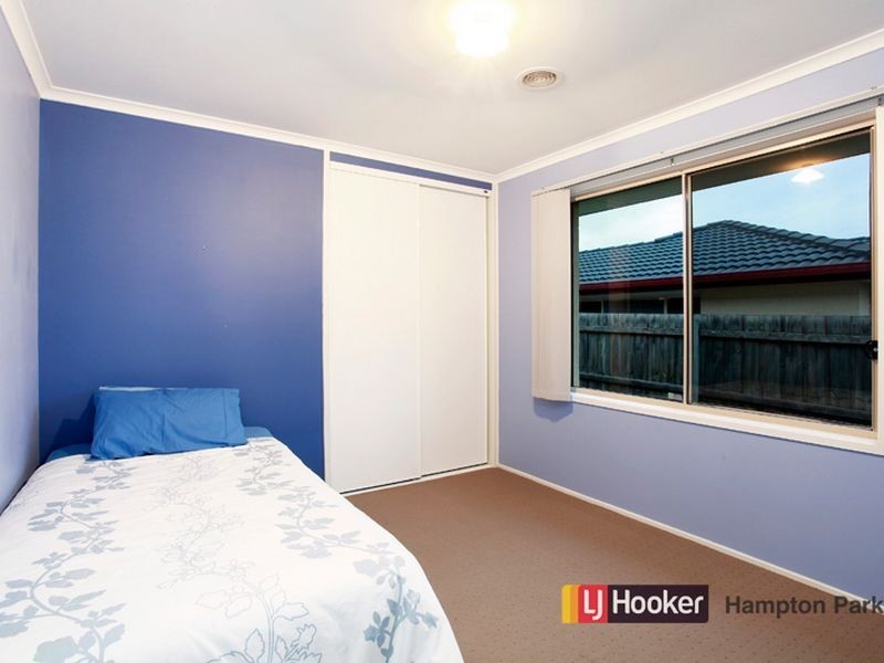 5 Rochford Place, Narre Warren South VIC 3805