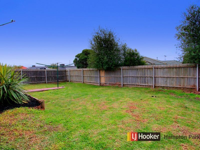 5 Rochford Place, Narre Warren South VIC 3805