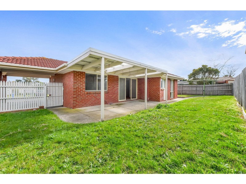 19 Summit Court, Hampton Park VIC 3976