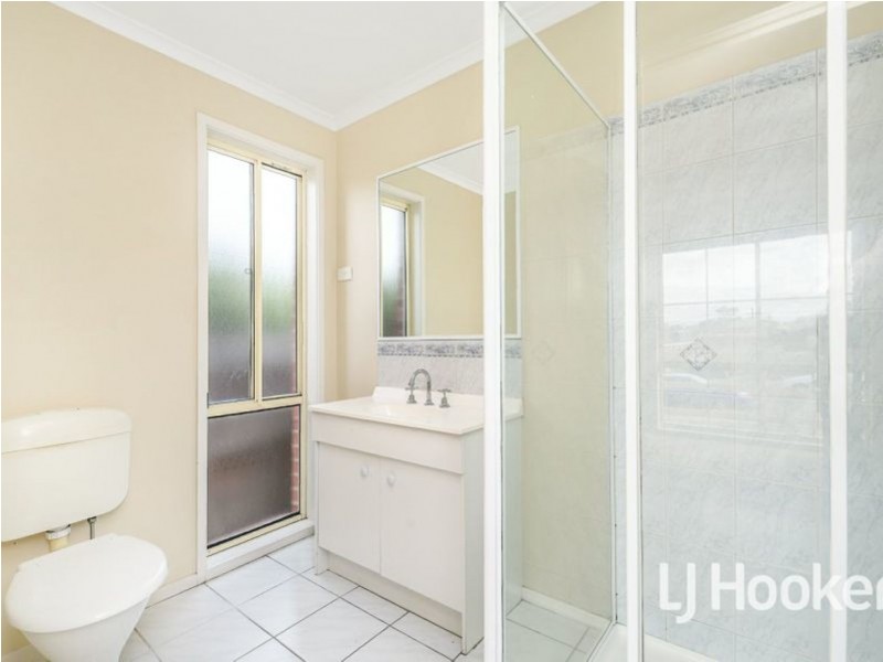 13 Highmount Drive, Hampton Park VIC 3976