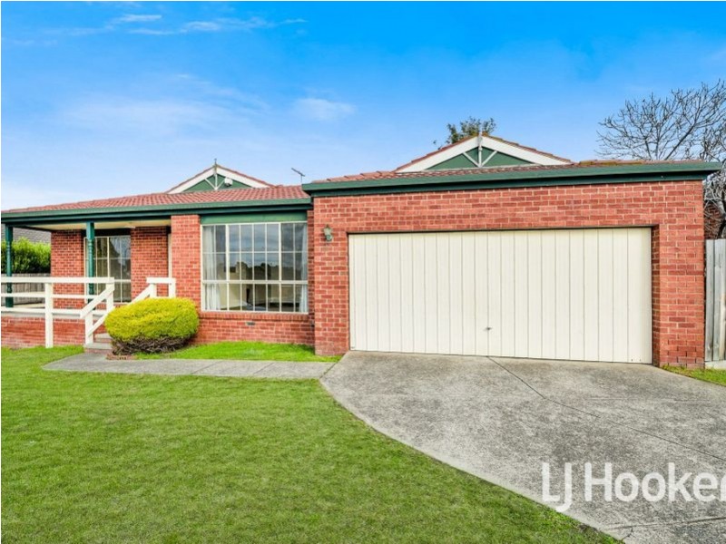 13 Highmount Drive, Hampton Park VIC 3976