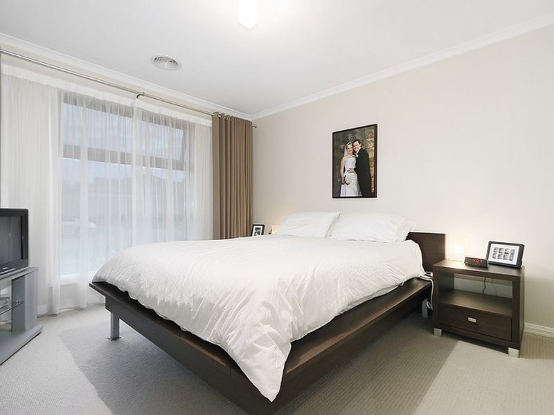 12 Ernest Crescent, Narre Warren South VIC 3805