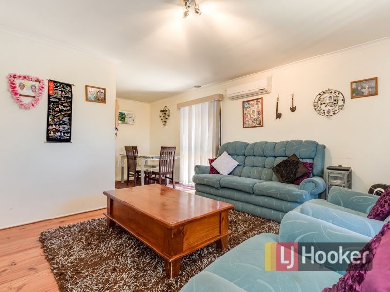 56 Willow Drive, Hampton Park VIC 3976