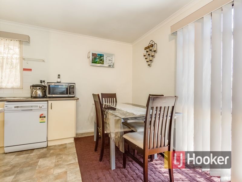 56 Willow Drive, Hampton Park VIC 3976