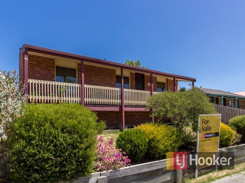 56 Willow Drive, Hampton Park VIC 3976