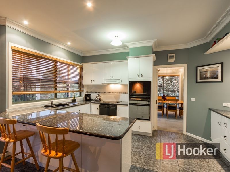 9 Colonial Court, Narre Warren South VIC 3805