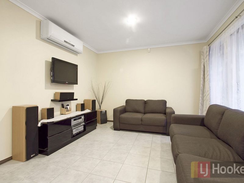 13 Bowman Close, Narre Warren South VIC 3805