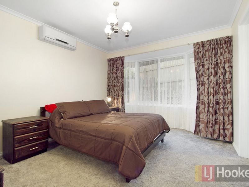 13 Bowman Close, Narre Warren South VIC 3805