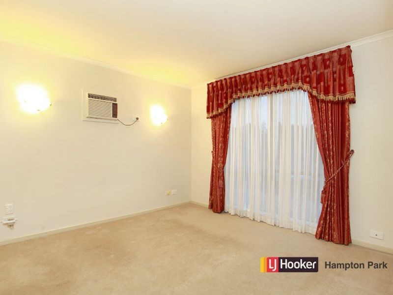 52 George Chudleigh Drive, Hallam VIC 3803