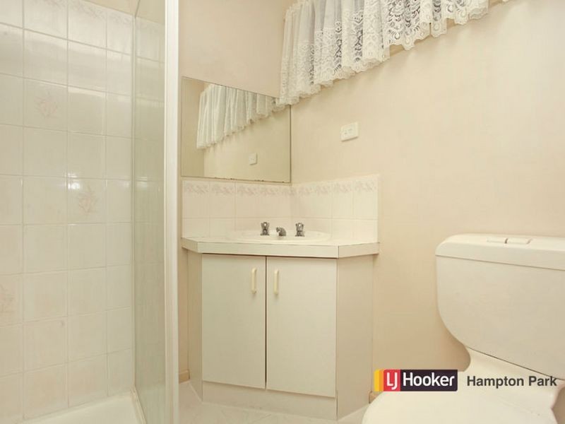 52 George Chudleigh Drive, Hallam VIC 3803