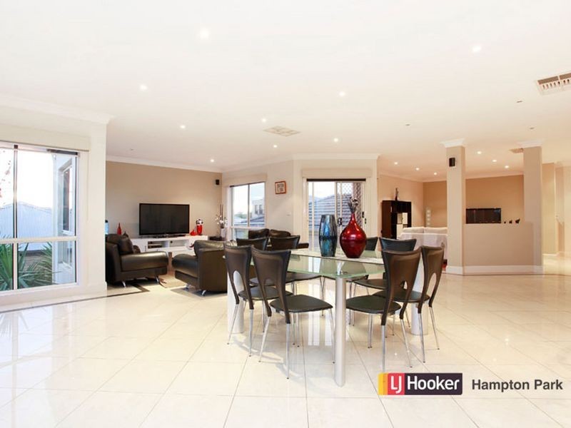 7 Sherbrooke Court, Narre Warren South VIC 3805