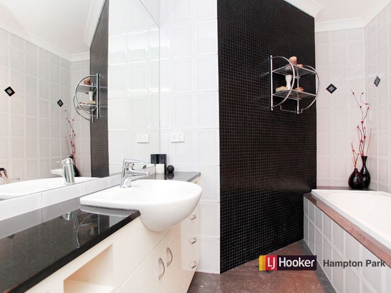 7 Sherbrooke Court, Narre Warren South VIC 3805