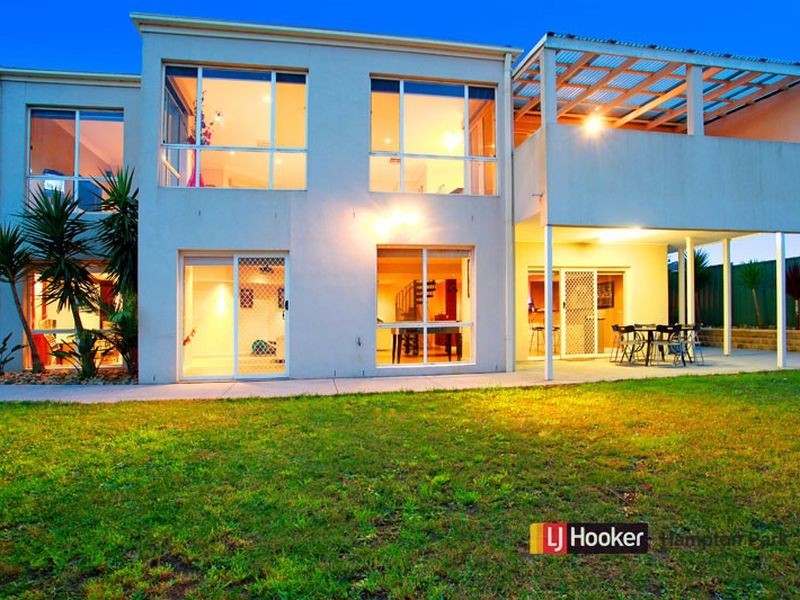 7 Sherbrooke Court, Narre Warren South VIC 3805