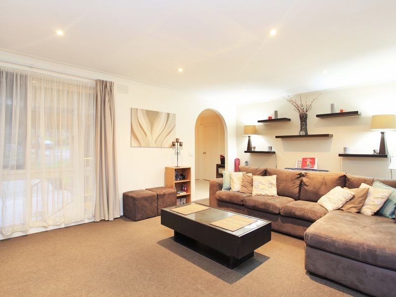 24 The Grange, Hampton Park VIC 3976