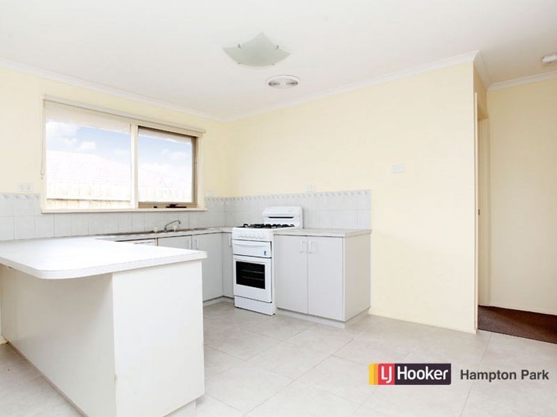 78 Warana Drive, Hampton Park VIC 3976