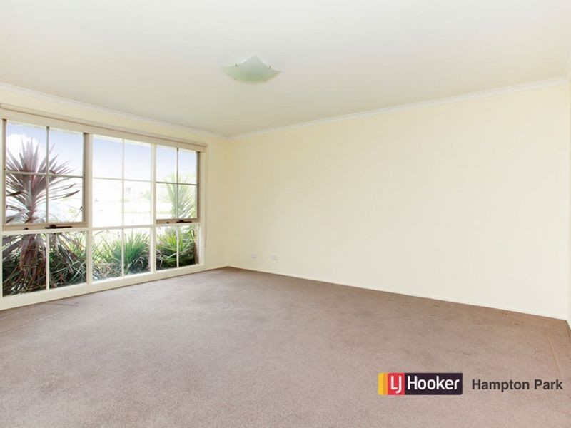 78 Warana Drive, Hampton Park VIC 3976