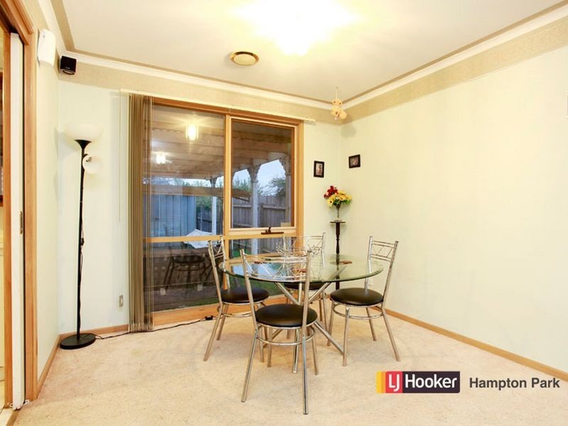 7 Cornell Place, Hampton Park VIC 3976