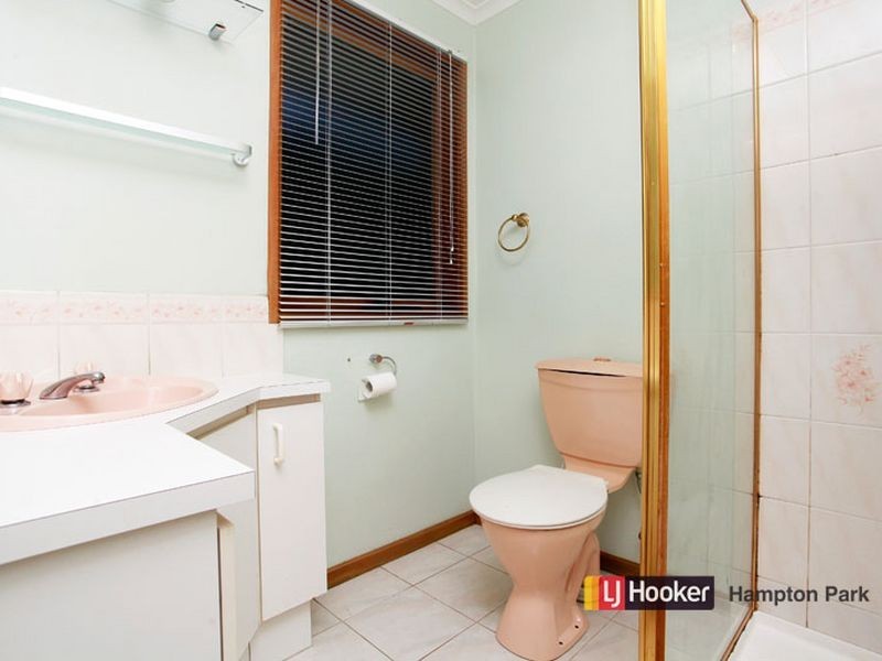 7 Cornell Place, Hampton Park VIC 3976