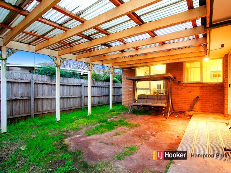 7 Cornell Place, Hampton Park VIC 3976