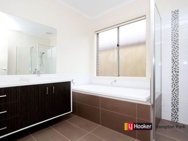 Lot 48/31 Cadillac Street, Cranbourne East VIC 3977