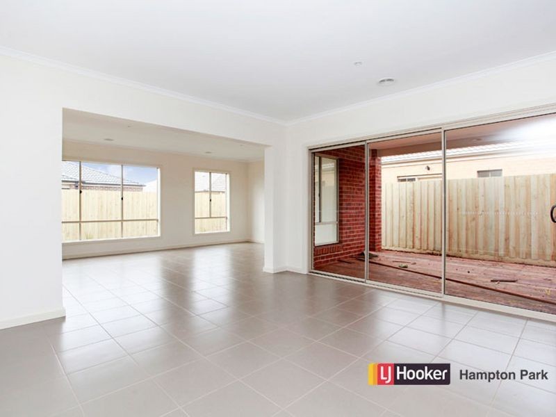 Lot 49/33 Cadillac Street, Cranbourne East VIC 3977