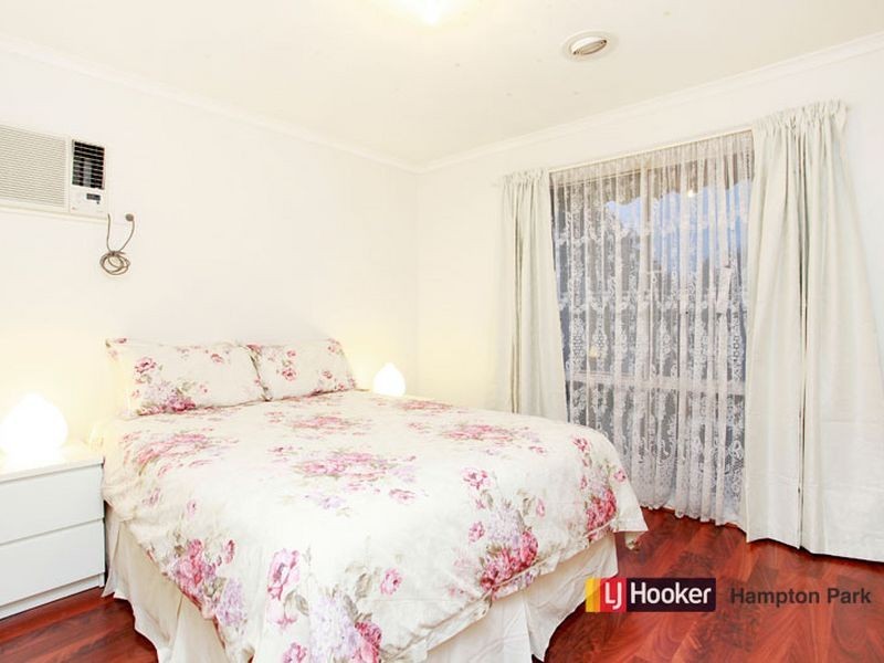 23 Eclipse Court, Hampton Park VIC 3976