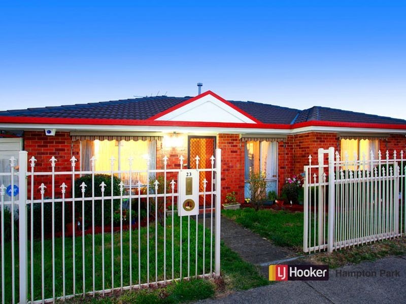 23 Eclipse Court, Hampton Park VIC 3976