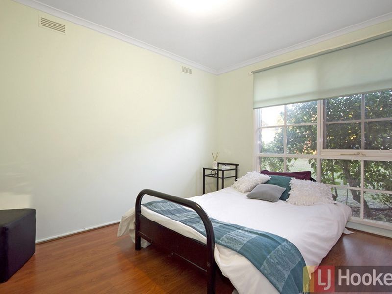 15 Sinclair Court, Hampton Park VIC 3976