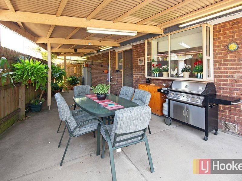 2 Anderson Close, Hampton Park VIC 3976