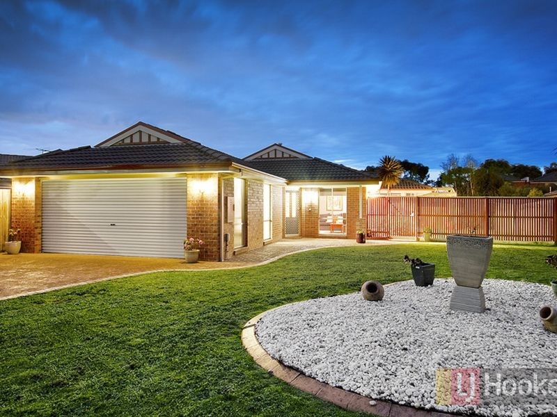 7 Vezelay Court, Narre Warren South VIC 3805