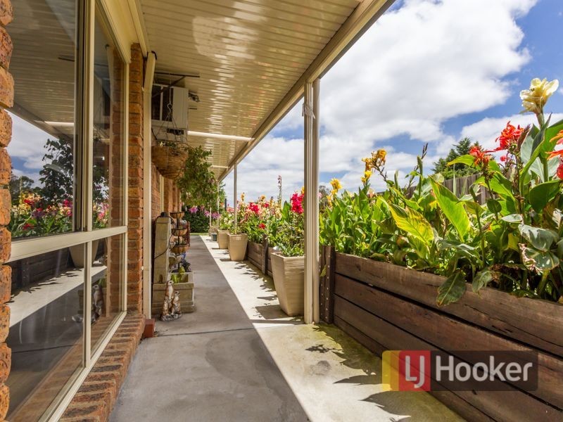 36 Jessica Drive, Hampton Park VIC 3976