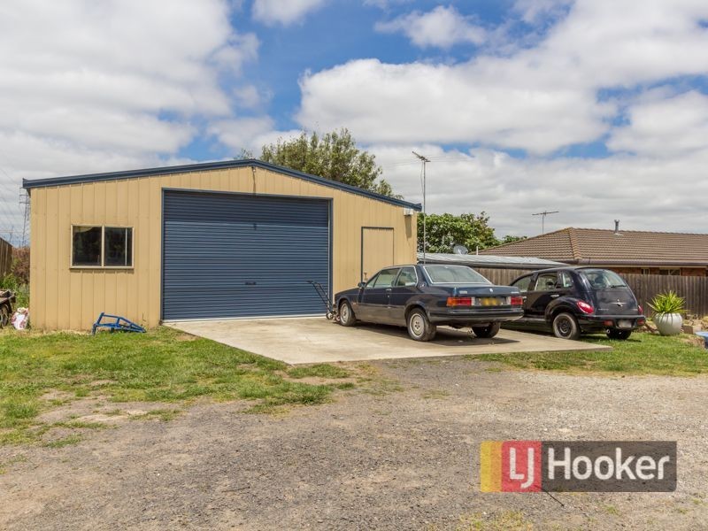 36 Jessica Drive, Hampton Park VIC 3976