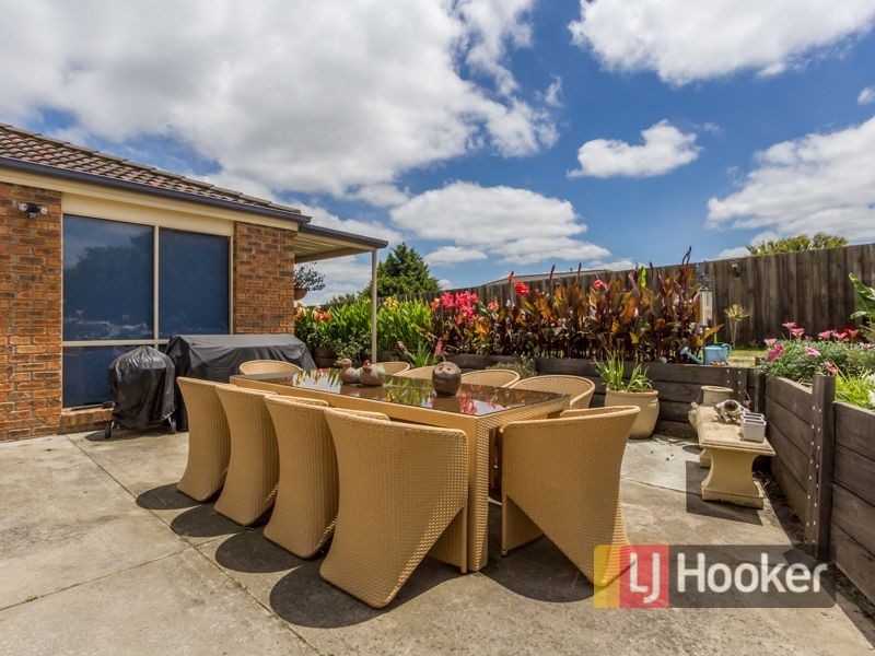 36 Jessica Drive, Hampton Park VIC 3976