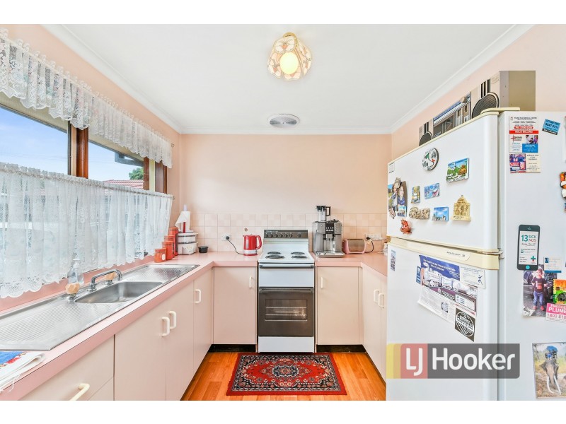 34 Springfield Crescent, Hampton Park VIC 3976