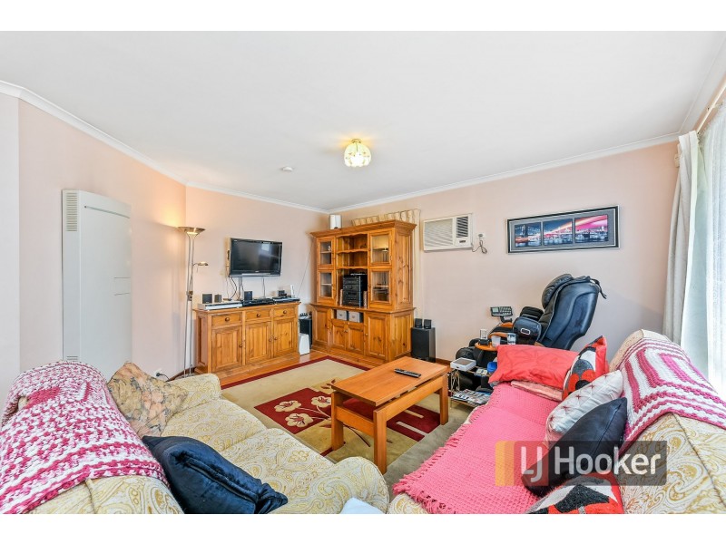 34 Springfield Crescent, Hampton Park VIC 3976