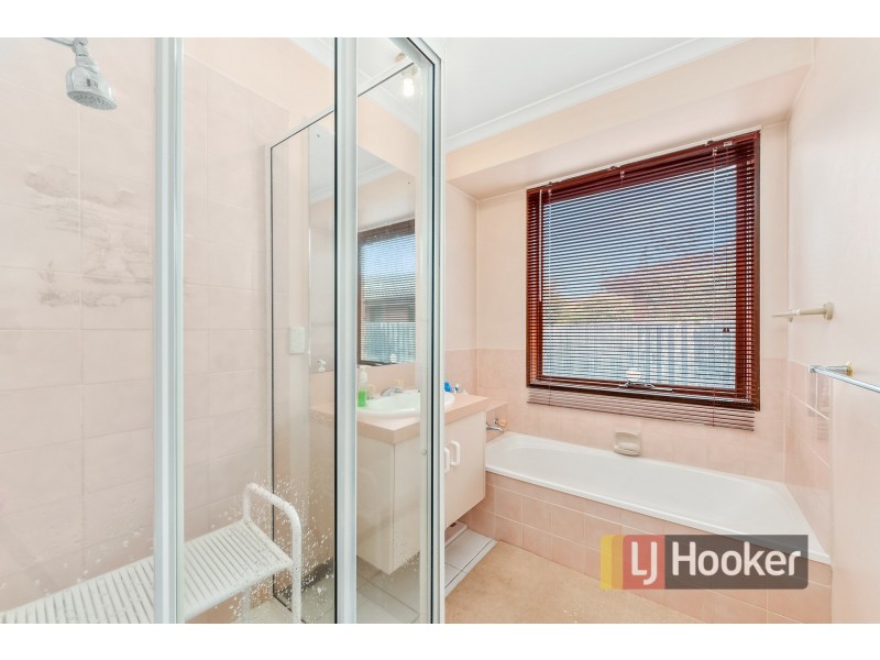 34 Springfield Crescent, Hampton Park VIC 3976